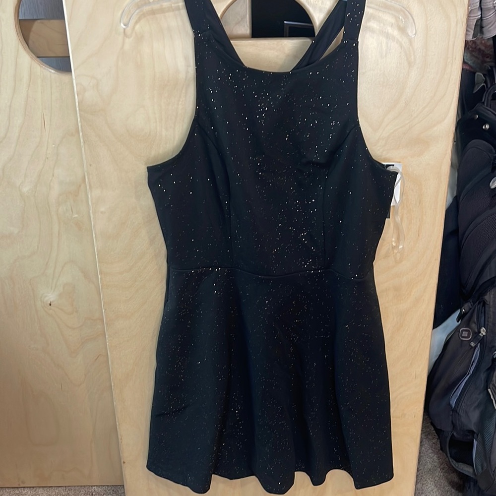 Black, gold sparkles